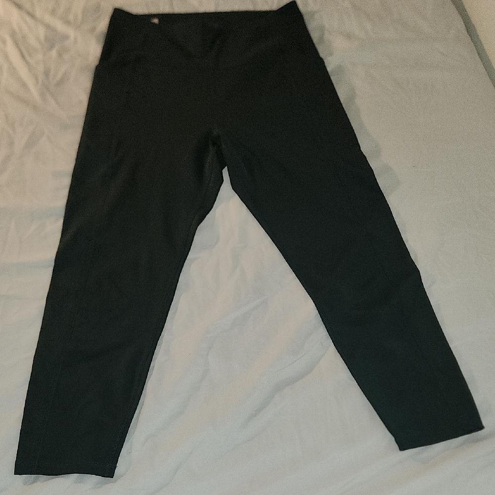 Dark Green High-Waisted Girlfriend Collective Leggings
